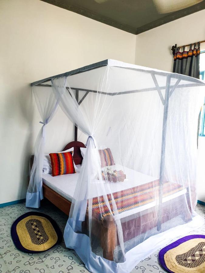 Deja Blue Hotel Паже Екстериор снимка